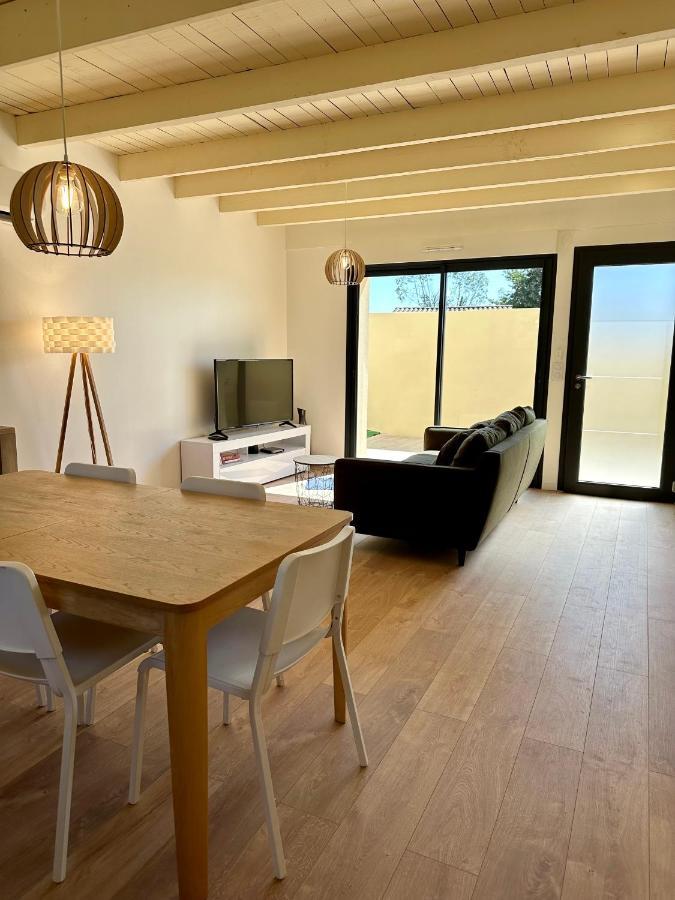 La Halte Occitane - Classe 3 Etoiles - Pour 6 Personnes, 3 Chambres, Parking, Terrasse, Tout Inclus Montauban Buitenkant foto